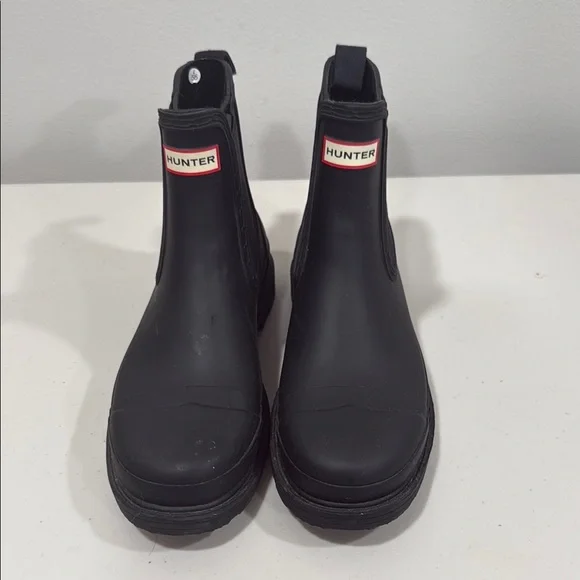 Hunter | Shoes | Hunter Classic Black Matte Ankle Boots Size  display picture 1